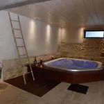 Gite Stone & Spa 펜션 *
